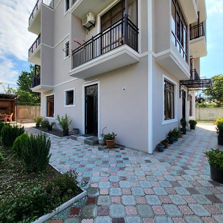 Mite Hotel Чакви Екстериор снимка