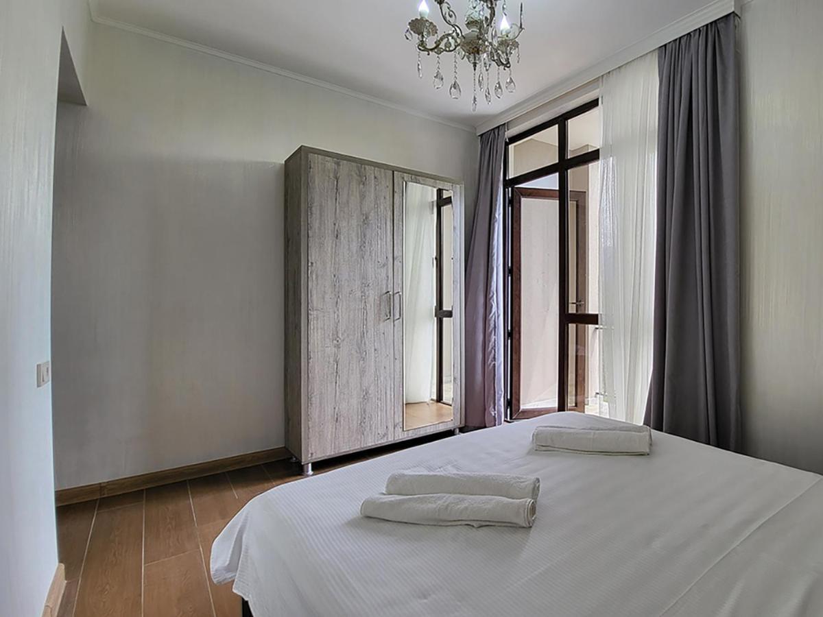 Mite Hotel Чакви Екстериор снимка