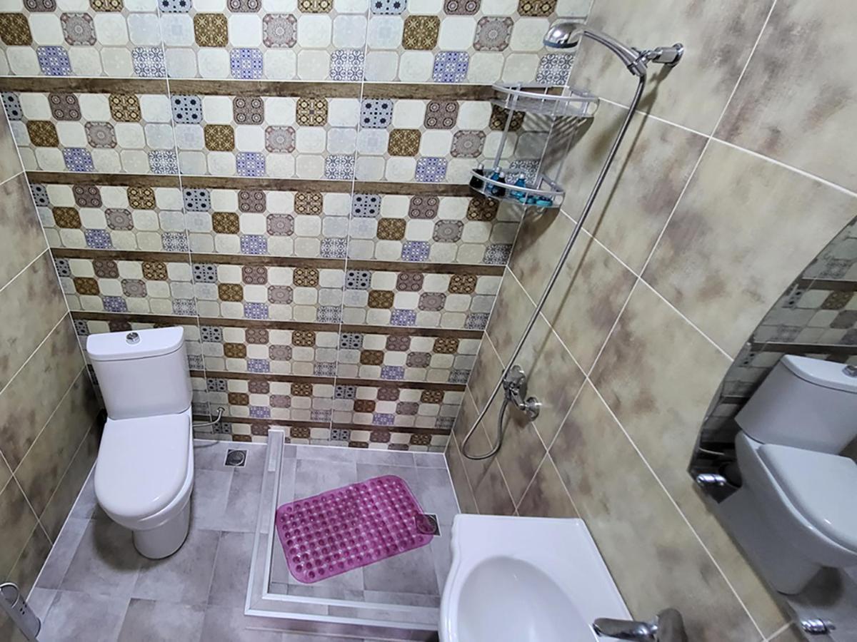 Mite Hotel Чакви Екстериор снимка