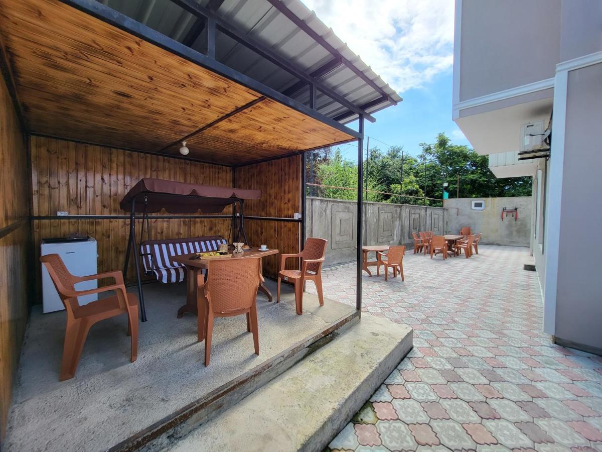 Mite Hotel Чакви Екстериор снимка